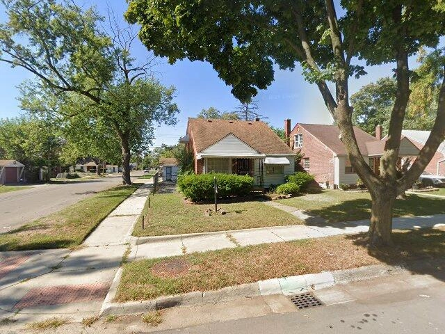 House image located at Detroit, MI 48219