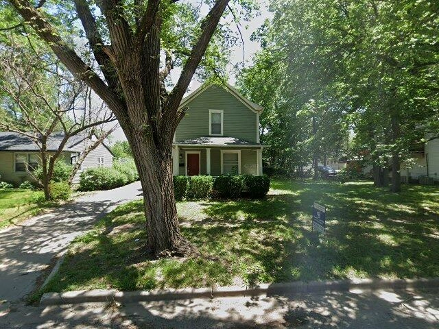House image located at Topeka, KS 66604