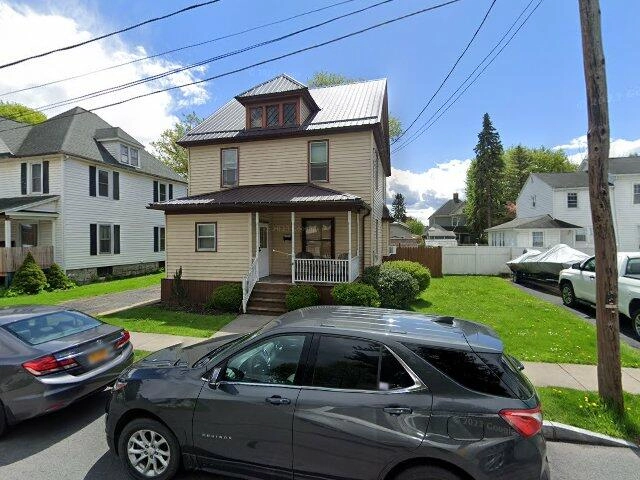 House image located at Auburn, NY 13021