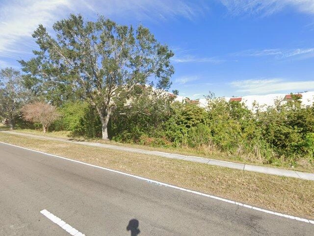 House image located at Apollo Beach, FL 33572