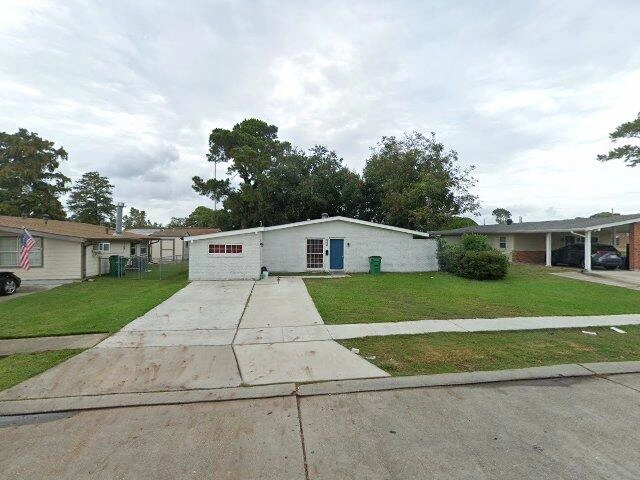 House image located at Gretna, LA 70056