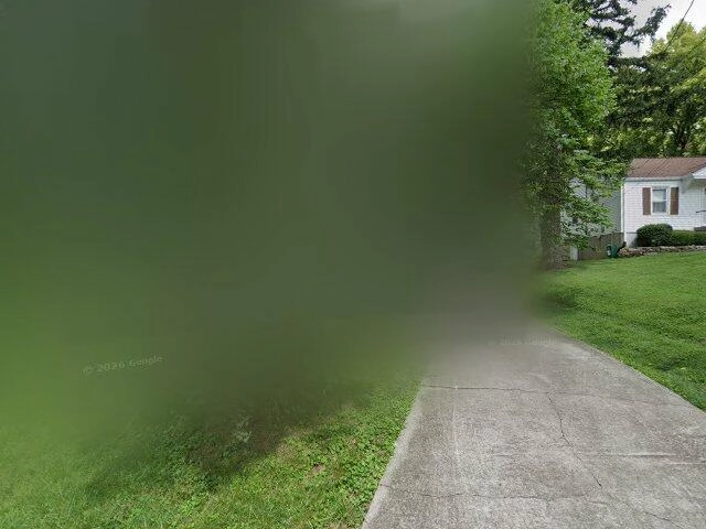 House image located at Louisville, KY 40206