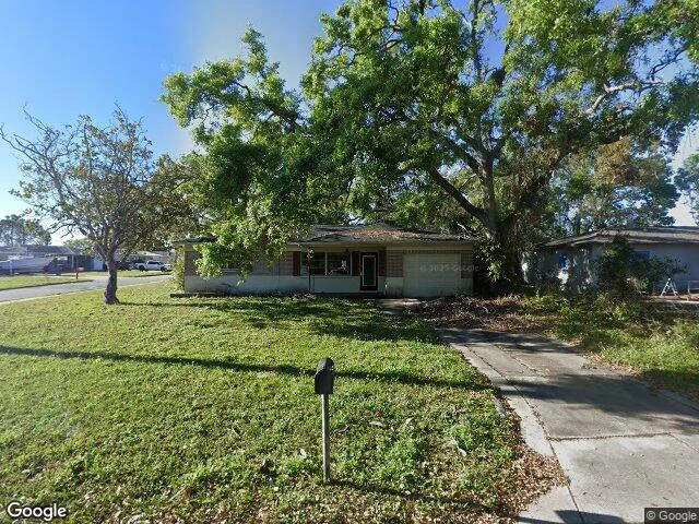 House image located at Saint Petersburg, FL 33708