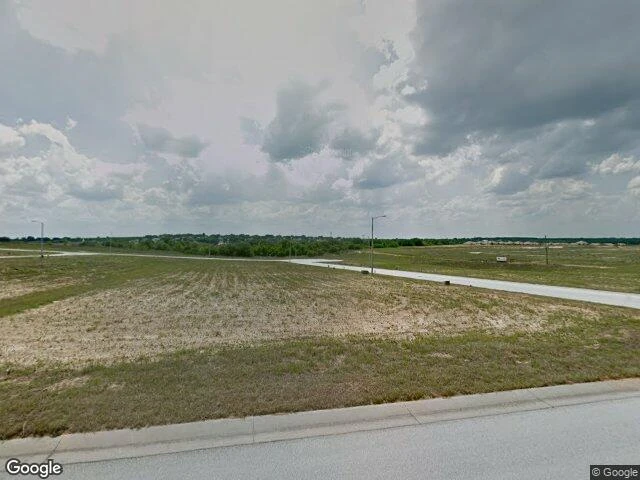House image located at Dundee, FL 33838