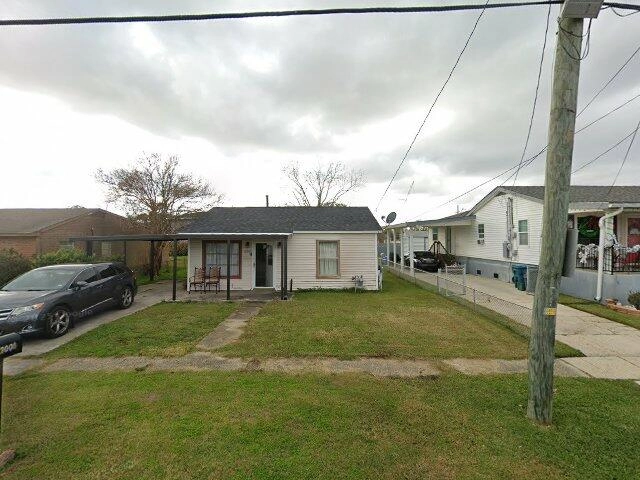 House image located at Harvey, LA 70058