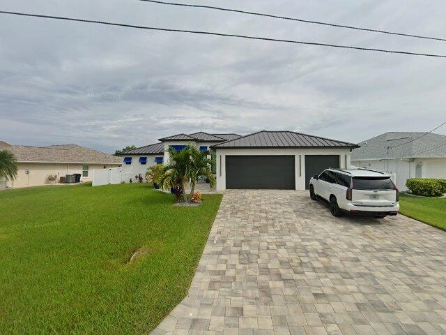 House image located at Cape Coral, FL 33990