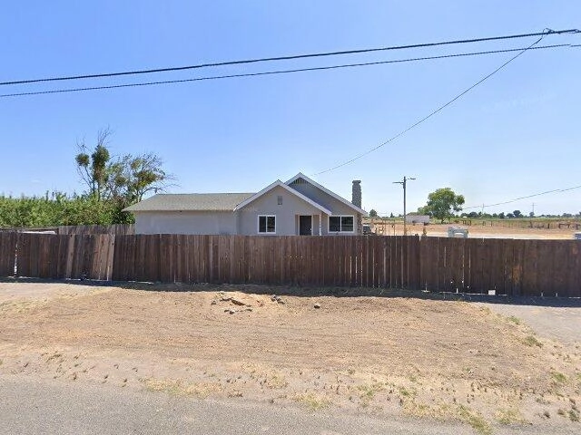House image located at Oakdale, CA 95361