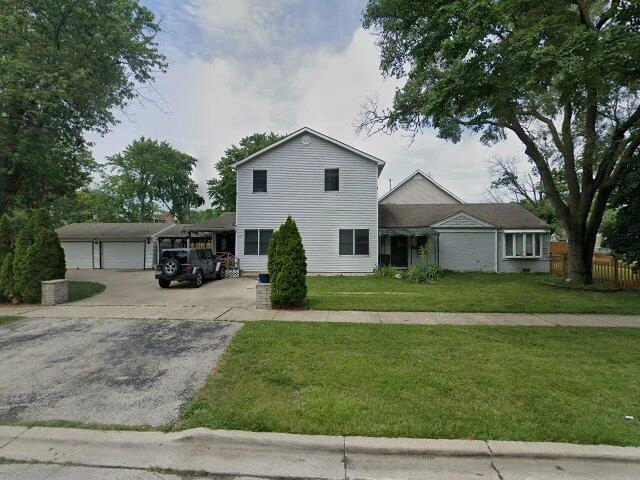 House image located at Des Plaines, IL 60018