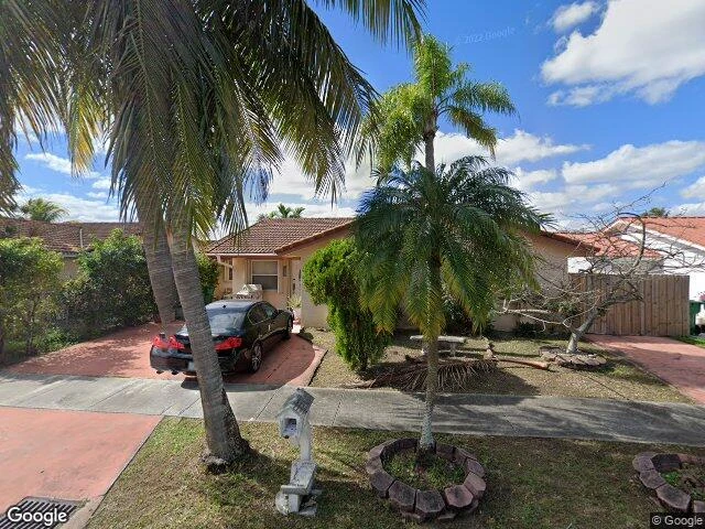 House image located at Miami, FL 33182