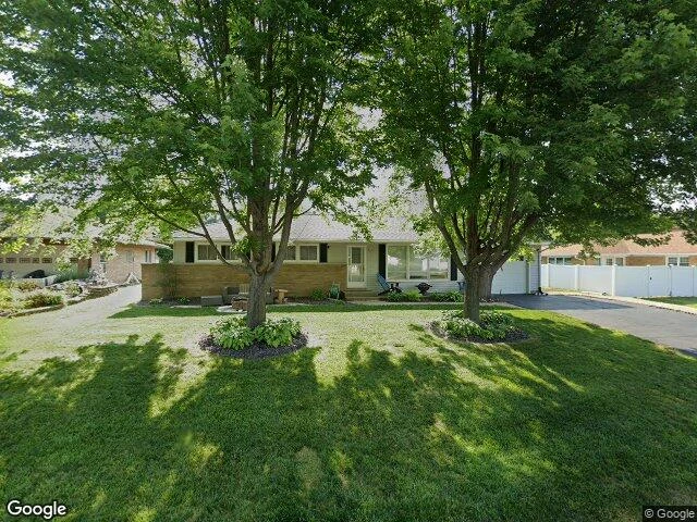 House image located at East Peoria, IL 61611