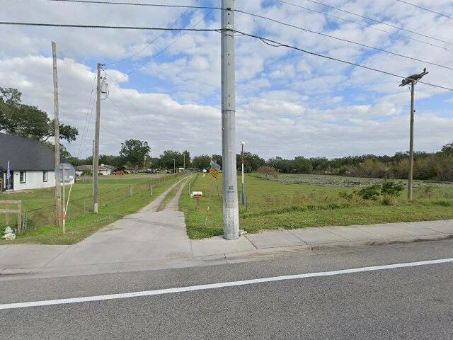 House image located at Auburndale, FL 33823