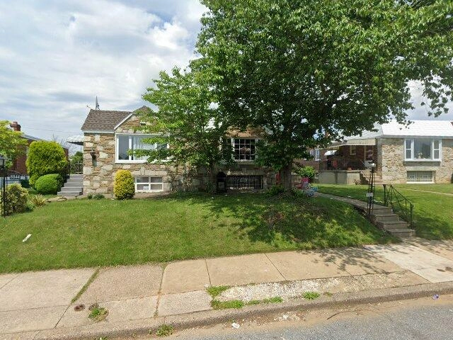 House image located at Philadelphia, PA 19152