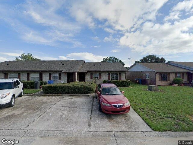 House image located at Thonotosassa, FL 33592