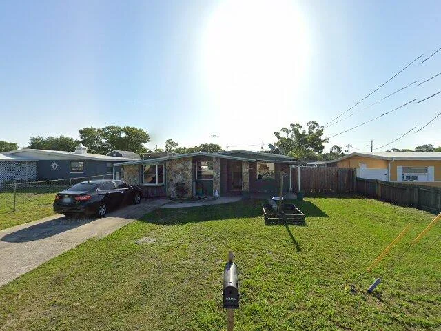 House image located at Tampa, FL 33615