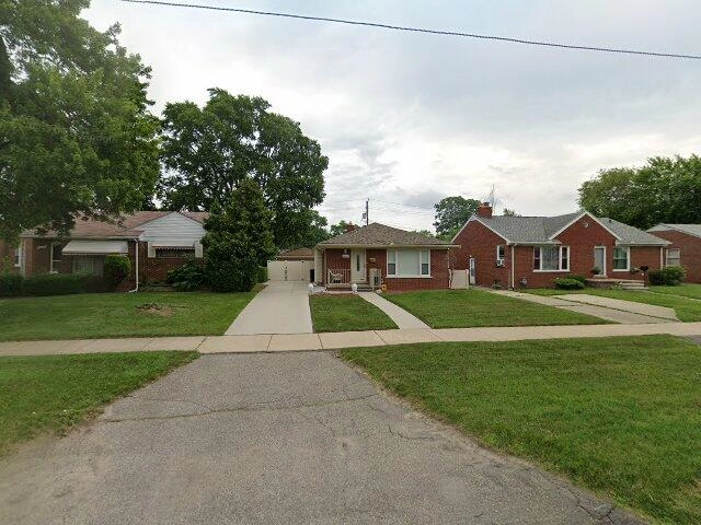 House image located at Redford, MI 48239