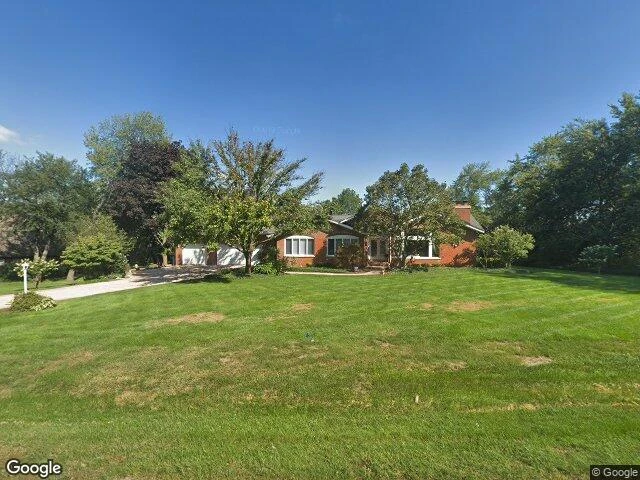 House image located at Glen Ellyn, IL 60137