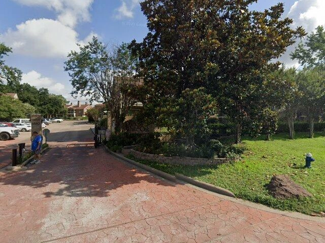 House image located at Houston, TX 77009