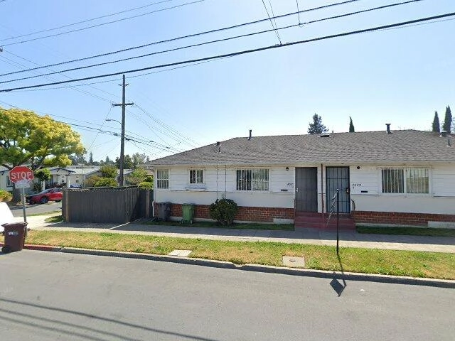 House image located at Oakland, CA 94619