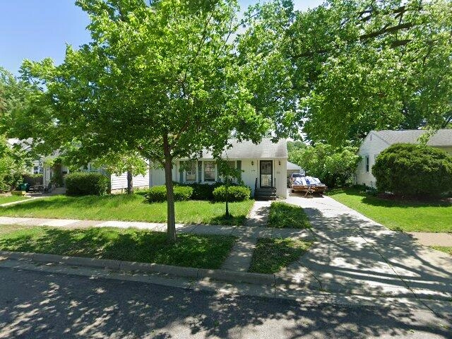 House image located at Saint Paul, MN 55116