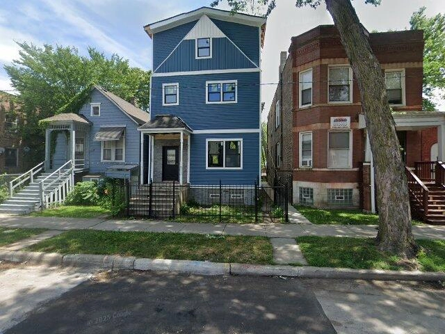 House image located at Chicago, IL 60637