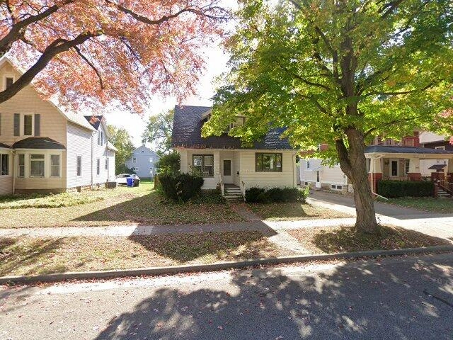 House image located at Appleton, WI 54914
