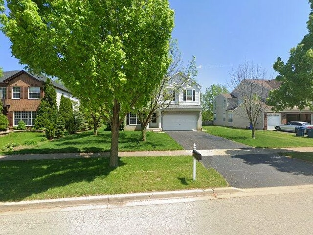 House image located at Aurora, IL 60506