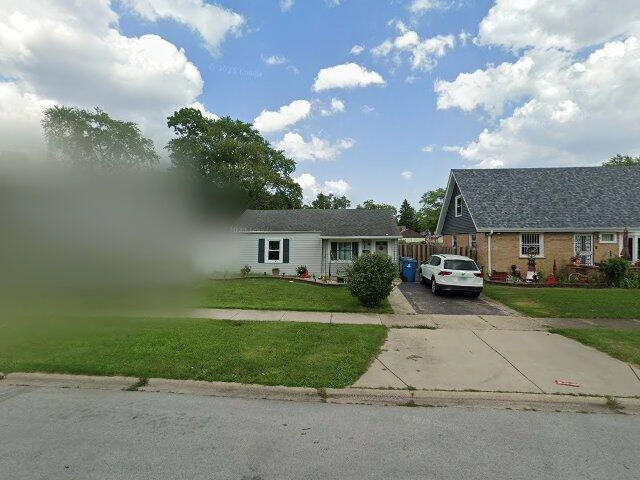 House image located at Midlothian, IL 60445