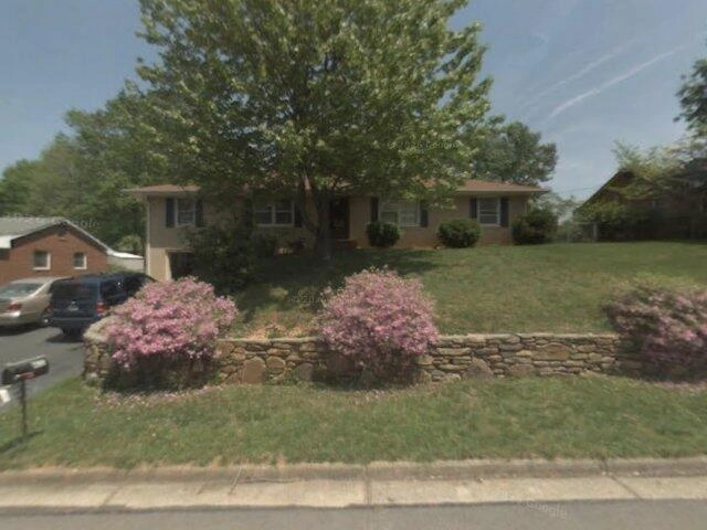 House image located at Salem, VA 24153