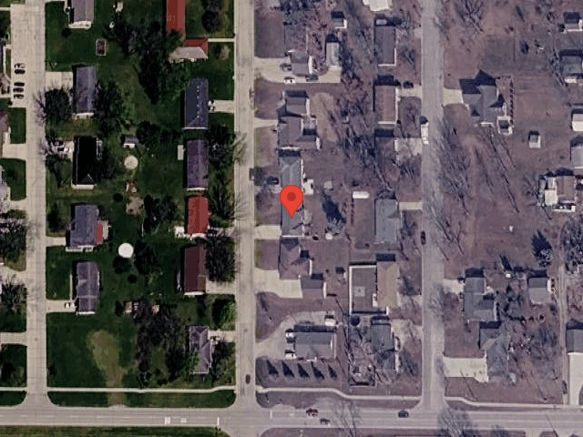 House image located at Willmar, MN 56201