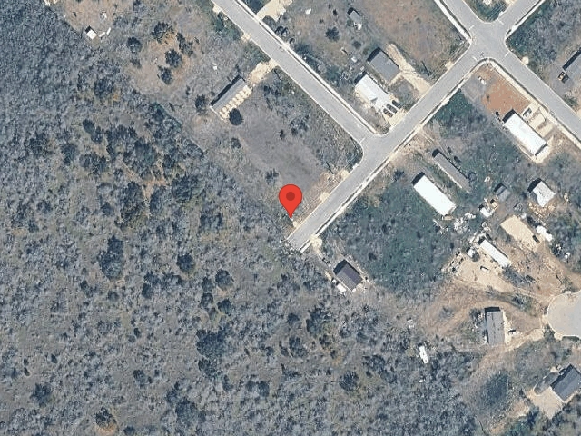 House image located at Dale, TX 78616
