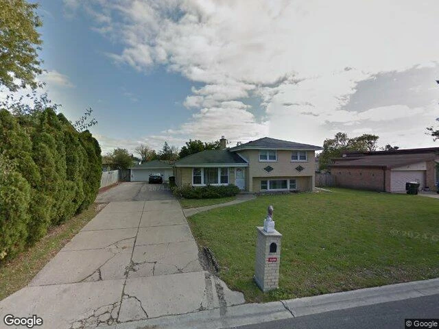 House image located at Des Plaines, IL 60016