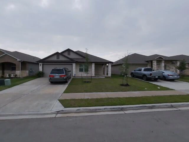 House image located at Hutto, TX 78634