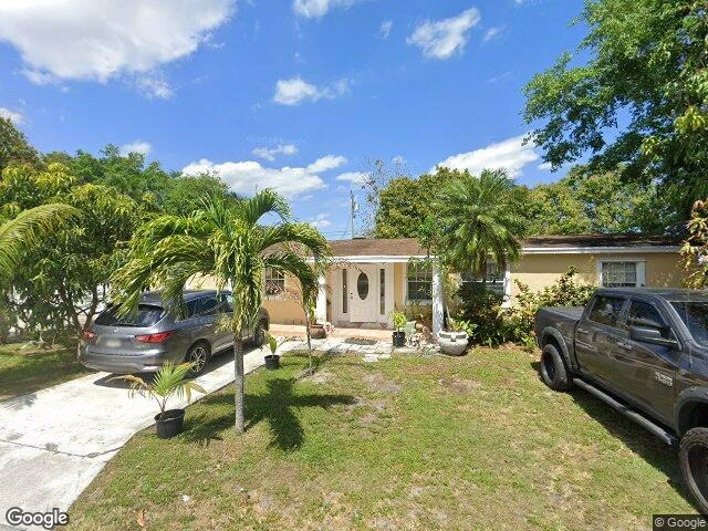 House image located at Lake Worth, FL 33461