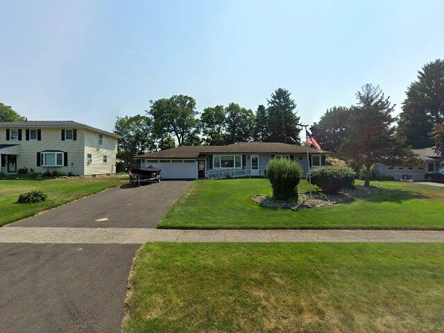 House image located at Saint Peters, MO 63376