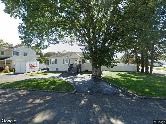 House image located at Deer Park, NY 11729