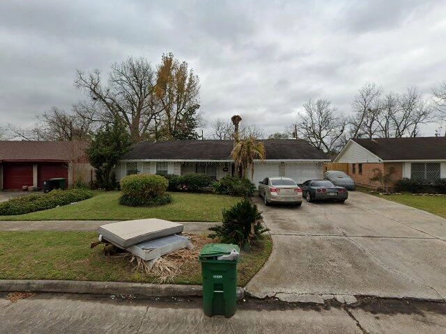 House image located at Houston, TX 77087