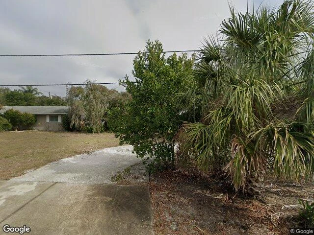 House image located at Dunedin, FL 34698