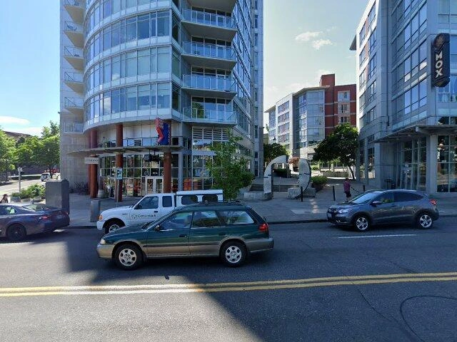 House image located at Portland, OR 97209