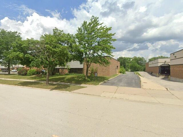 House image located at Wheeling, IL 60090