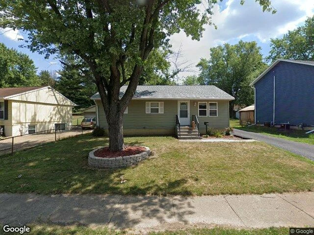 House image located at Pekin, IL 61554