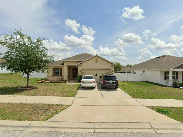House image located at Mascotte, FL 34753