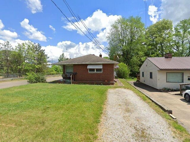 House image located at Akron, OH 44314