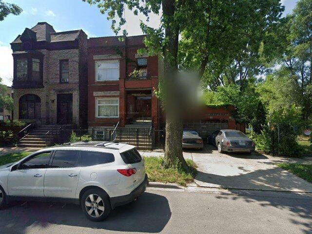 House image located at Chicago, IL 60653