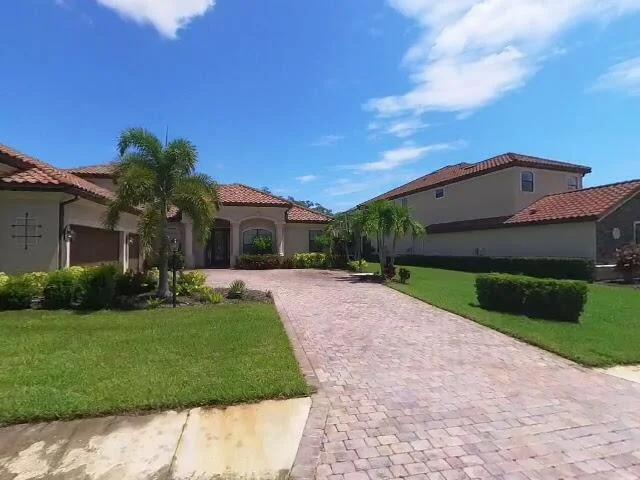 House image located at Bradenton, FL 34211