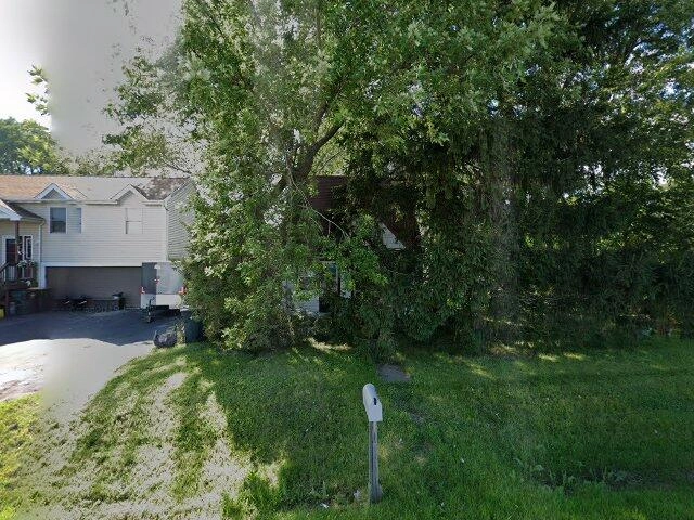 House image located at Wonder Lake, IL 60097