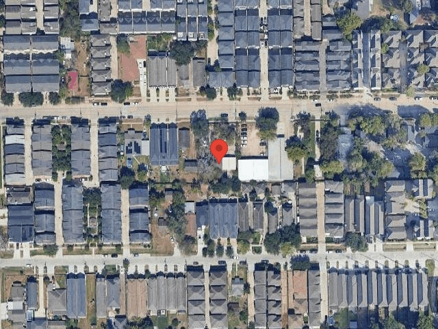 House image located at La Porte, IN 46350