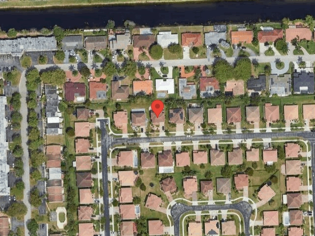 House image located at Miami, FL 33169