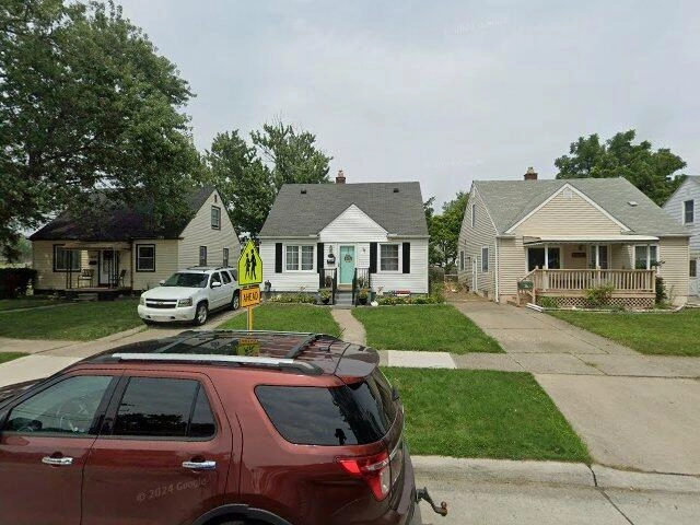 House image located at Southgate, MI 48195