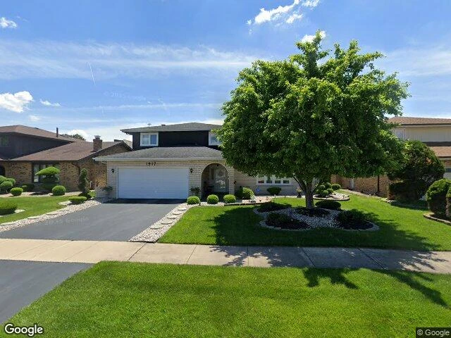 House image located at South Holland, IL 60473