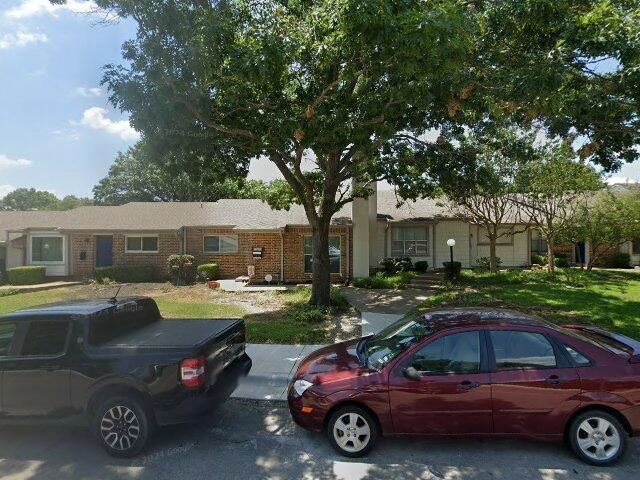 House image located at Dallas, TX 75240